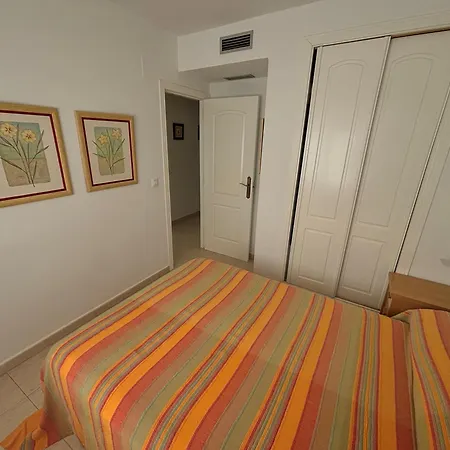 Apartament La Riviera Bajo Esquina- Serviden