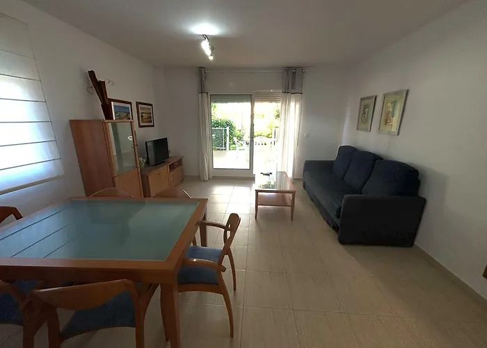 La Riviera Bajo Esquina- Serviden *