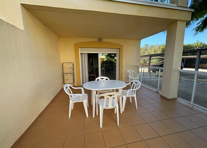 アパート La Riviera Bajo Esquina- Serviden