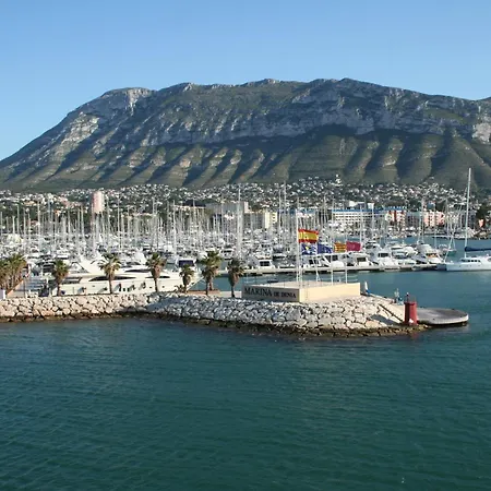 La Riviera Bajo Esquina- Serviden Apartment *